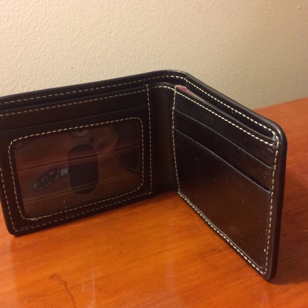 Wallet - Picture 3 of 4